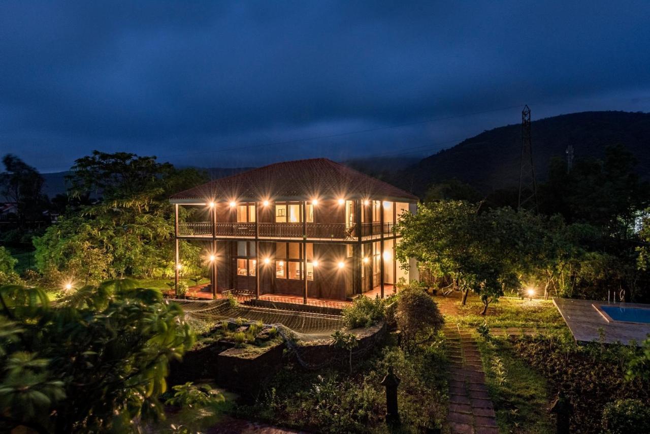 Saffronstays Boulevard Loghouse - A Wooden Chalet Amidst Nature Kārli Kültér fotó
